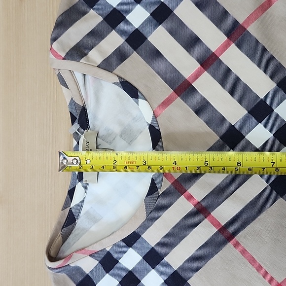 Burberry top - Picture 2 of 14